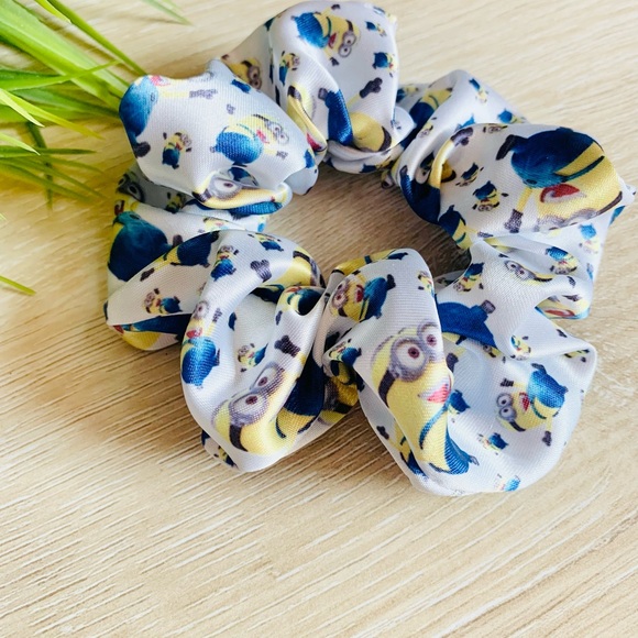 Minions Silk Scrunchie - Picture 3 of 3